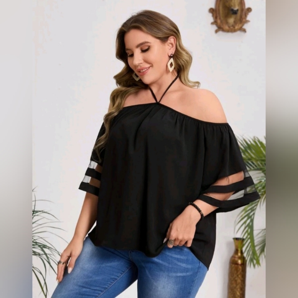 ❗️❗️ 3 FOR 30 BUNDLE ❗️❗️Off the shoulder top